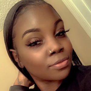 Meet your Posher, Carmen